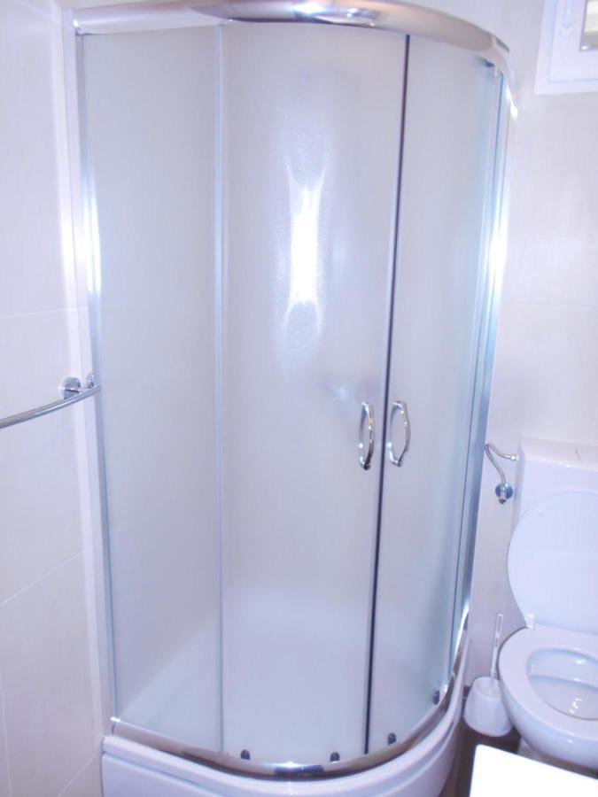 Roli Hotell Zadar Exteriör bild